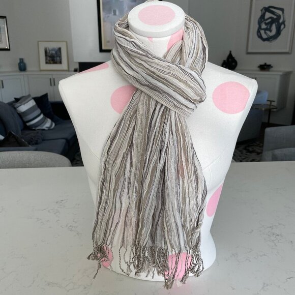 Neutral Lightweight Striped Fringed Wrap/Scarf Tan Cream Blk Sz OS - no tags - Picture 1 of 7